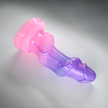 Load image into Gallery viewer, 33XJG92 Celia Medium 0020 UV GITD CS
