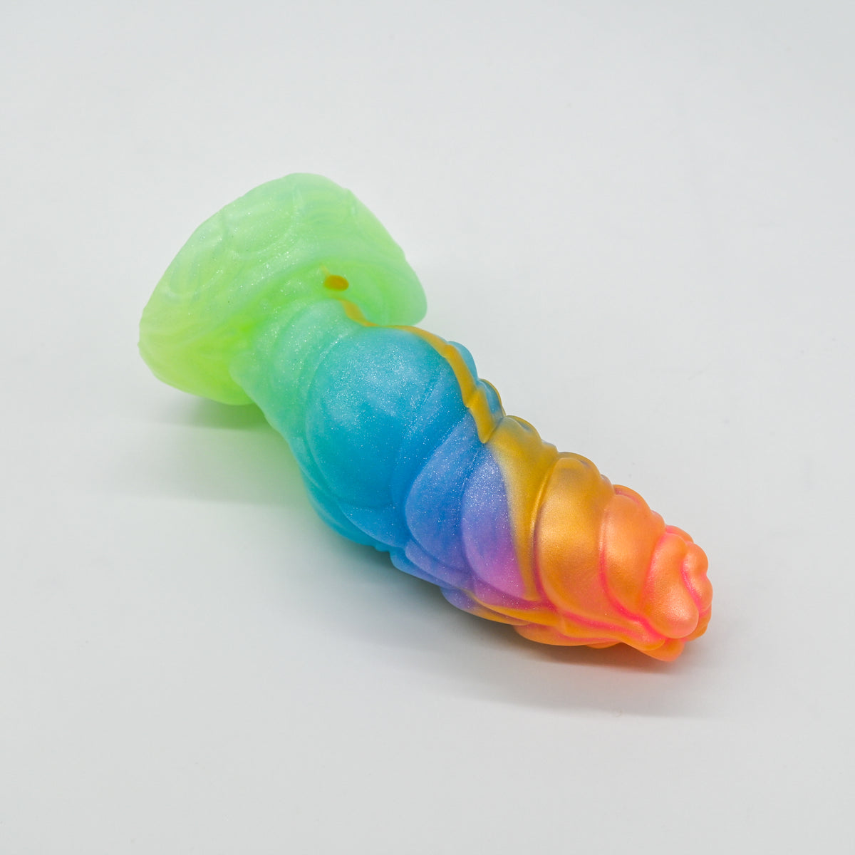 P2MKK33 Pluto Small 0050 UV GITD