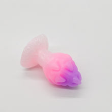 Load image into Gallery viewer, F3XHF40 Dragonfruit Plug Medium 0020 UV GITD

