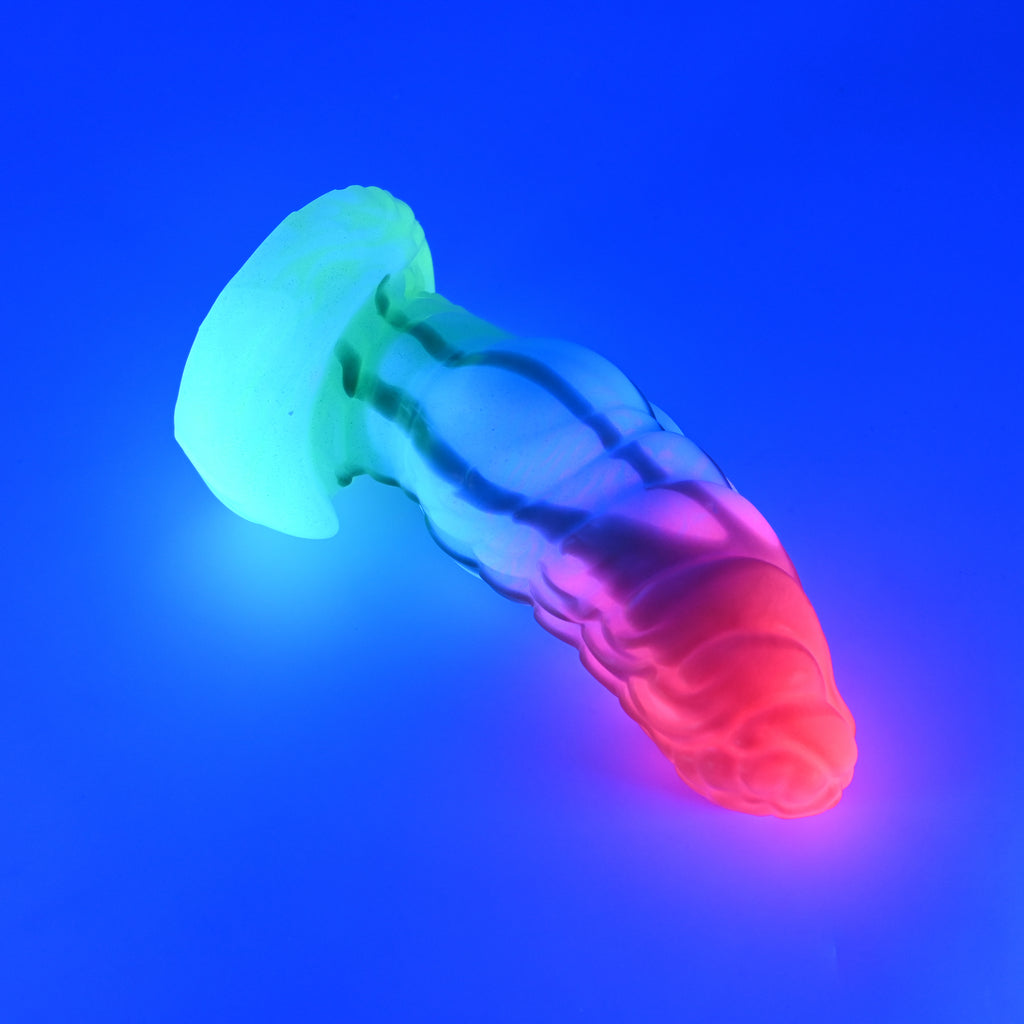 P3MKK36 Pluto Medium 0050 UV GITD