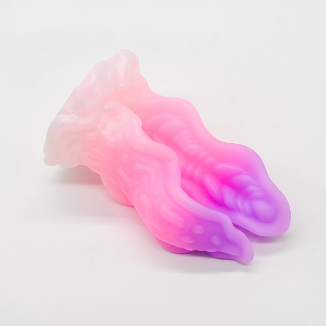 A4XHF18 Alara Large 0020 UV GITD