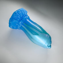 Load image into Gallery viewer, 83SJK31 Hue Medium 0030 UV GITD CS
