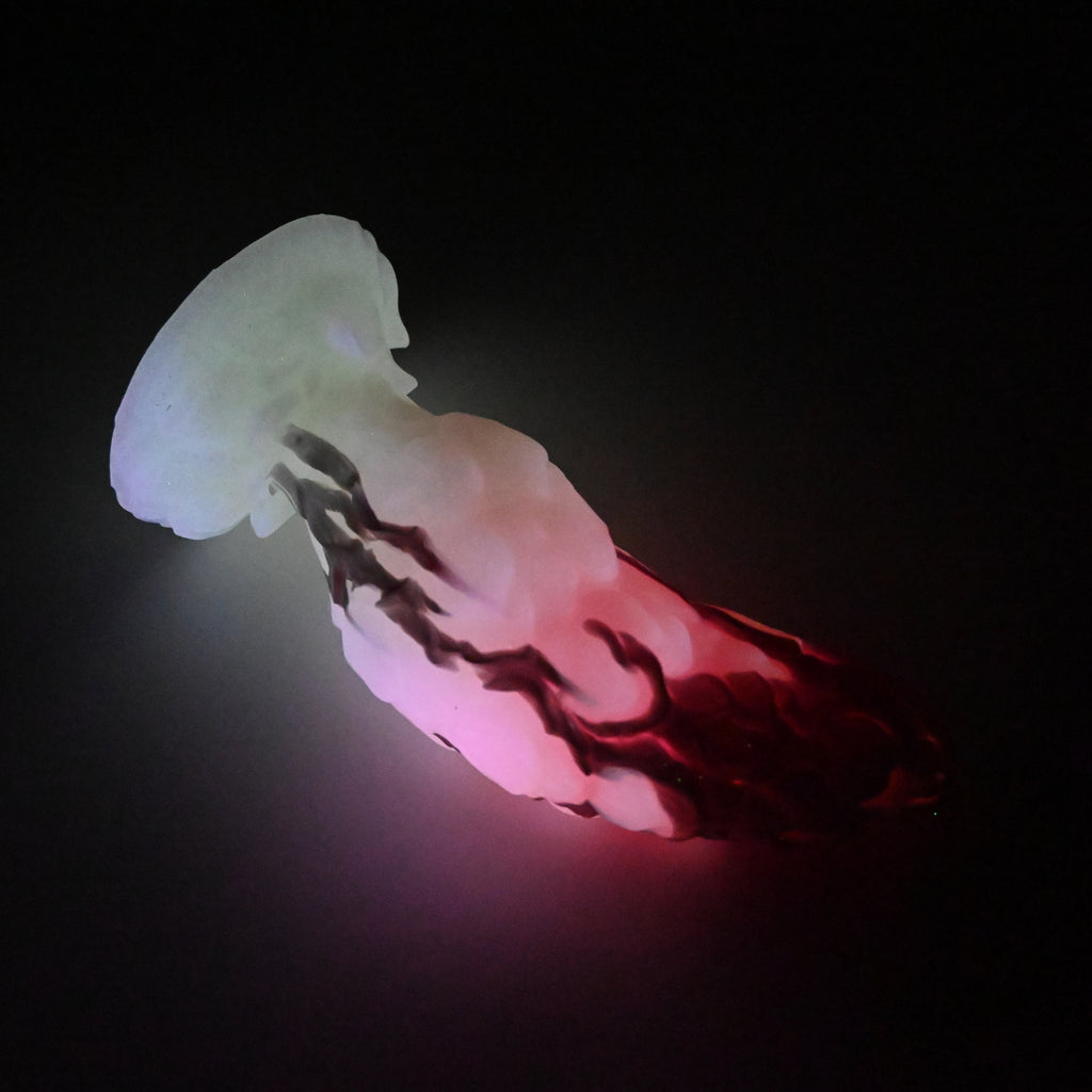 B3SKJ80 Flora Medium 0030 UV GITD