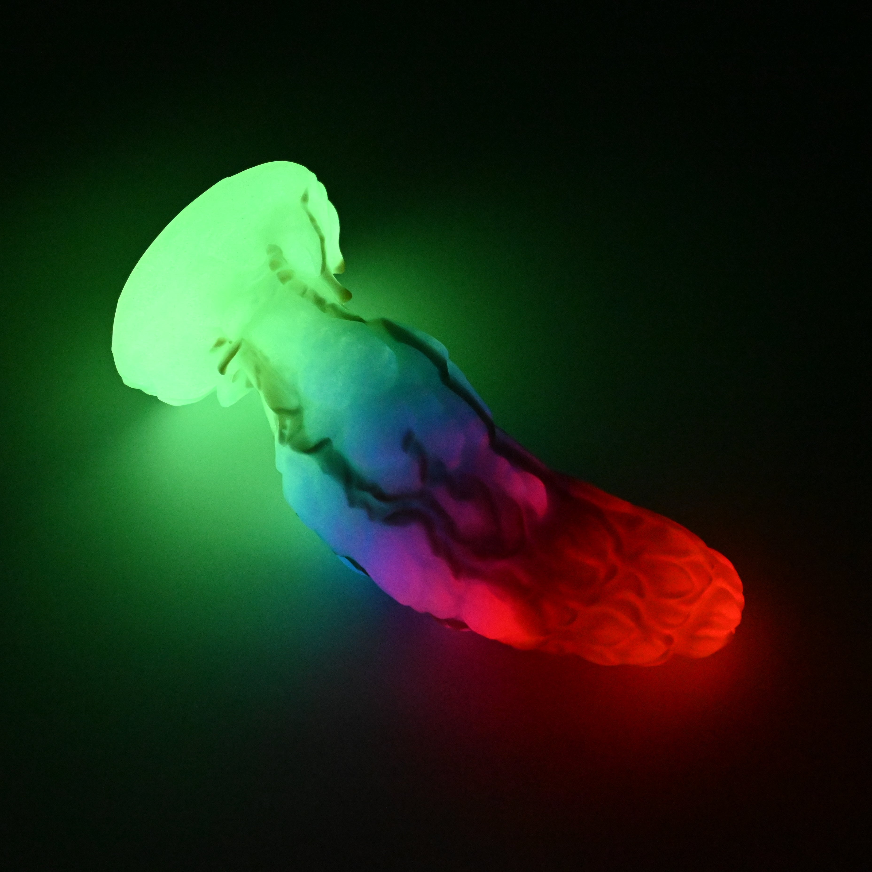B3MKJ82 Flora Medium 0050 UV GITD