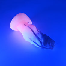 Load image into Gallery viewer, P3XJH73 Pluto Medium 0020 UV GITD CS

