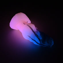 Load image into Gallery viewer, P3XJH73 Pluto Medium 0020 UV GITD CS

