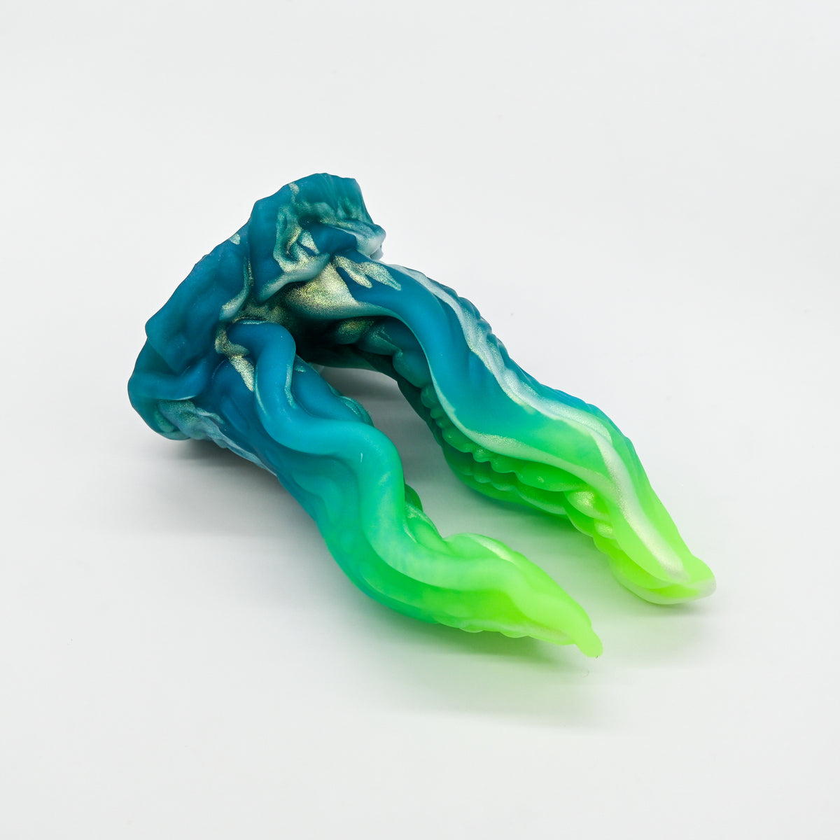 A3SKJ75 Alara Medium 0030 UV GITD CS