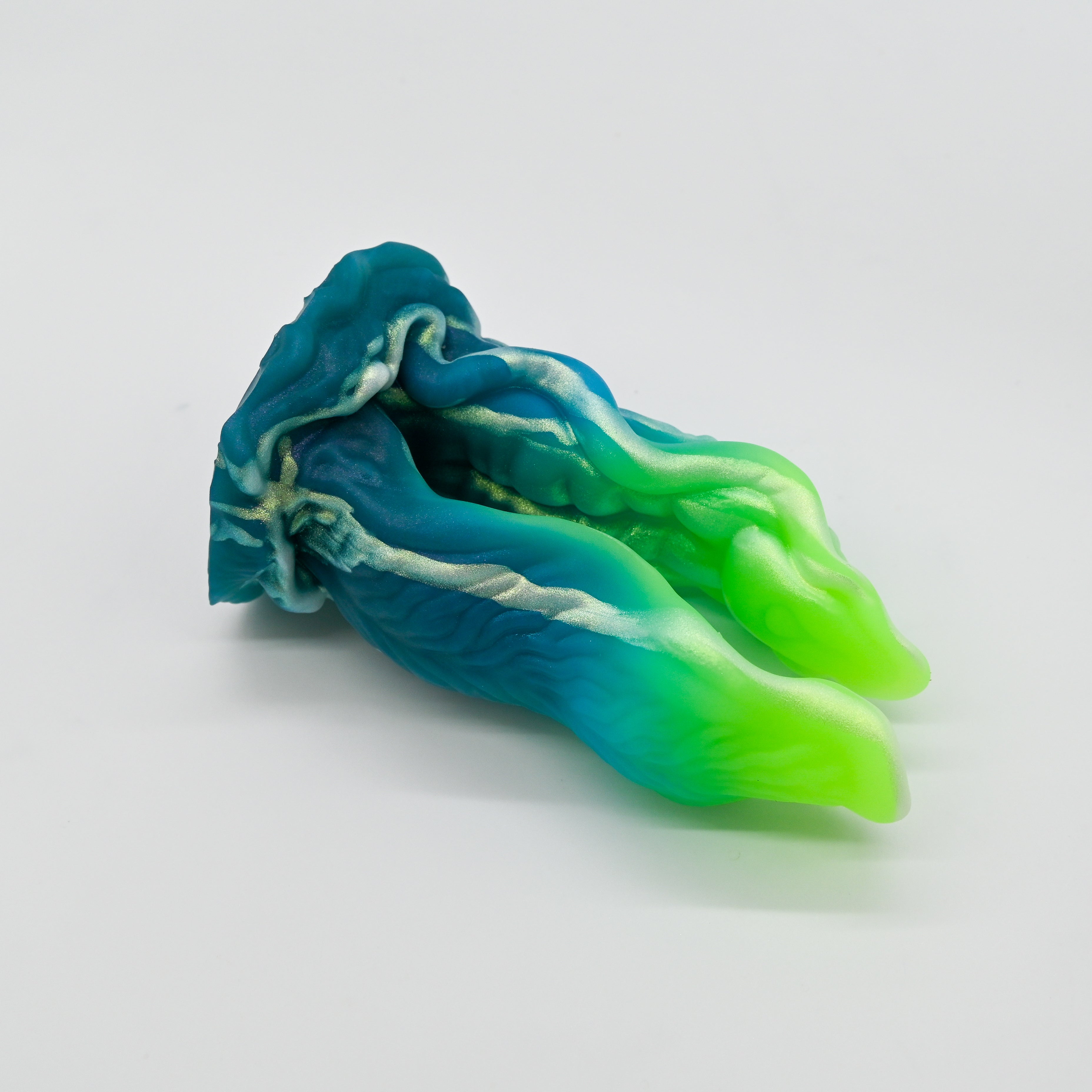 A3SKJ75 Alara Medium 0030 UV GITD CS