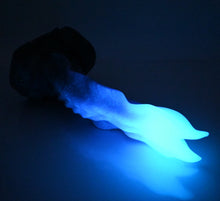 Load image into Gallery viewer, V4SED38 Snark's Maw Large 0030 UV GITD CS
