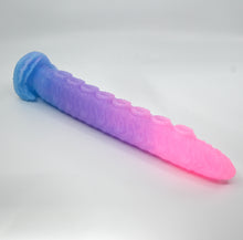 Load image into Gallery viewer, E3SGE35 Illex Medium 0030 UV GITD
