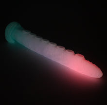 Load image into Gallery viewer, E3SGE35 Illex Medium 0030 UV GITD
