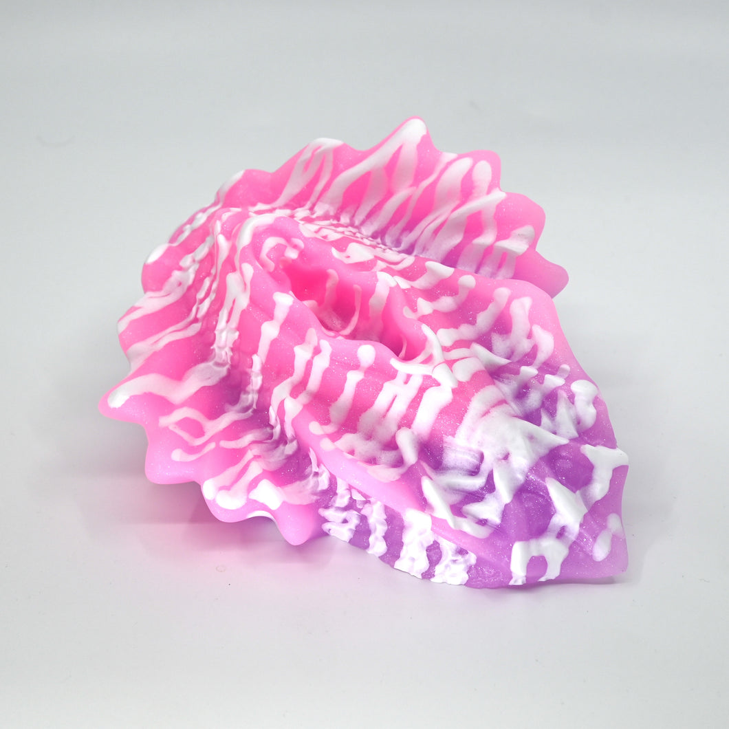 C4MGG63 Calypso Large 0050 UV GITD