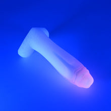 Load image into Gallery viewer, Q2MJL90 Aquus Small 0050 UV GITD CS
