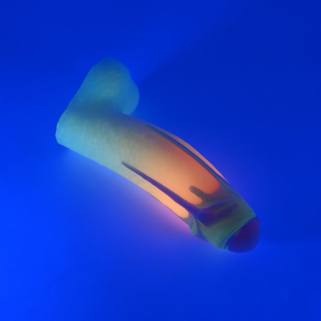 R3SKM81 Orion Medium 0030 UV GITD