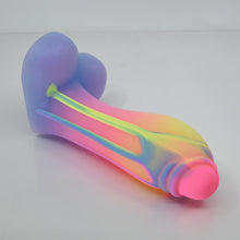 Load image into Gallery viewer, Q2MEE64 Aquus Small 0050 UV GITD
