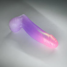 Load image into Gallery viewer, R2MJL00 Orion Small 0050 UV GITD CS
