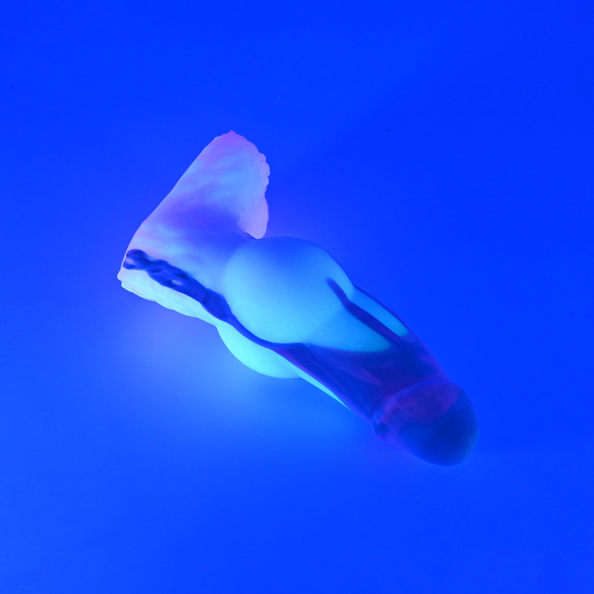 52SKL78 Jacob Small 0030 UV GITD