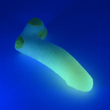 Load image into Gallery viewer, R3SJM03 Orion Medium 0030 UV GITD
