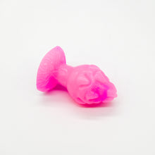 Load image into Gallery viewer, F3MHG91 Dragonfruit Plug Medium 0050 UV GITD
