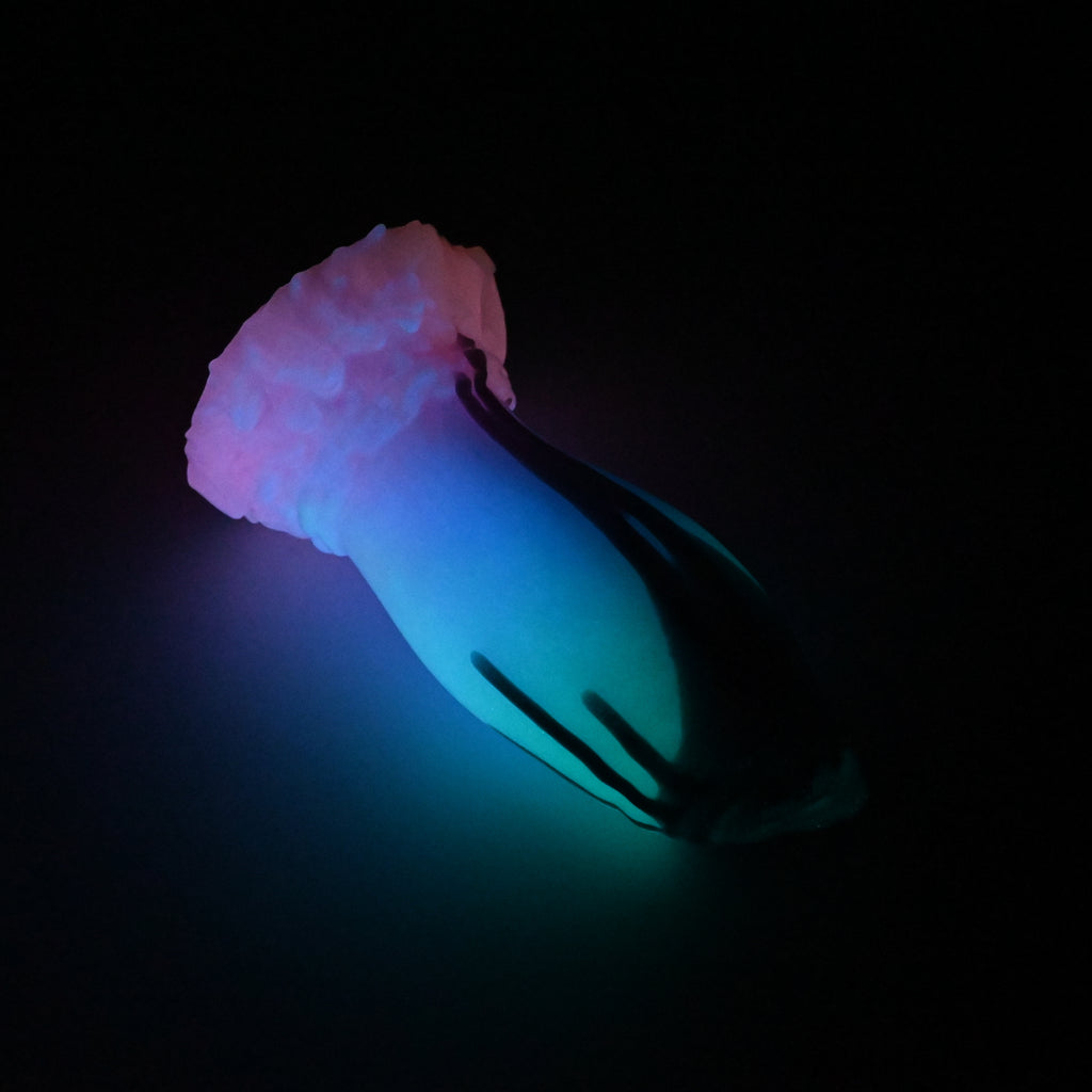 83SKL96 Hue Medium 0030 UV GITD