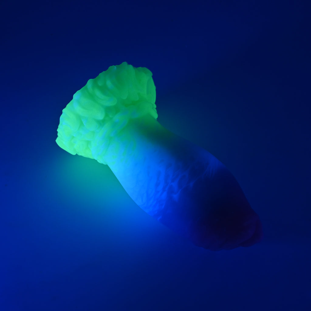83XKL97 Hue Medium 0020 UV GITD