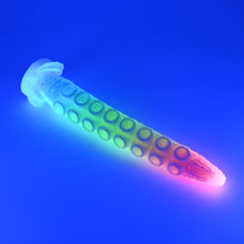 Load image into Gallery viewer, E3MHG83 Illex Medium 0050 UV GITD
