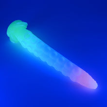 Load image into Gallery viewer, E3MHG84 Illex Medium 0050 UV GITD
