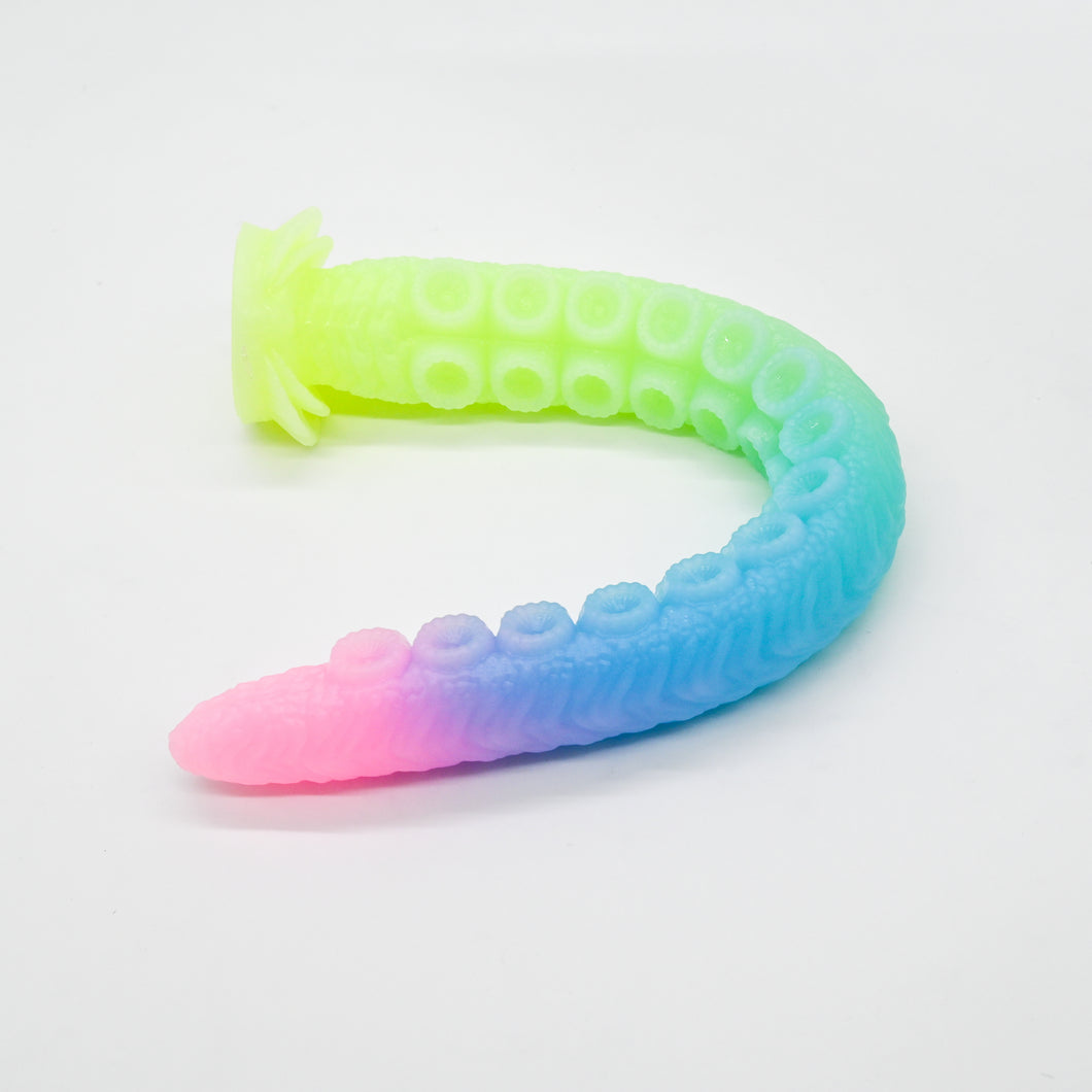 E4MHG88 Illex Large 0050 UV GITD