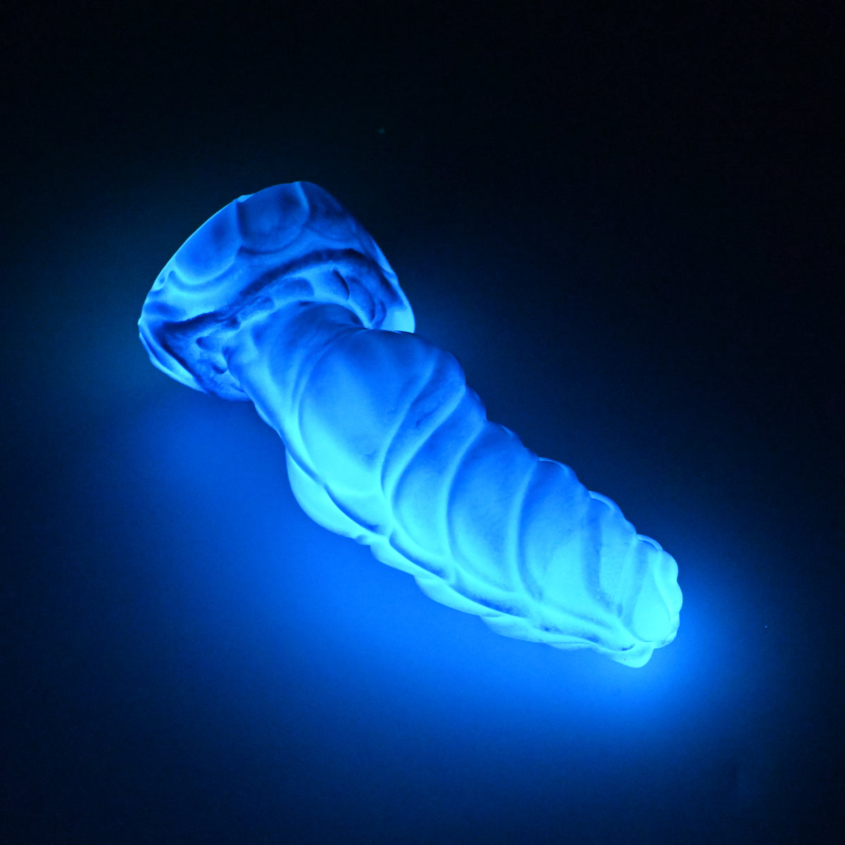 P3SKM70 Pluto Medium 0030 UV GITD