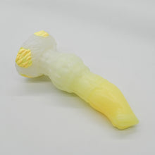 Load image into Gallery viewer, H2SJL56 Hellion Small 0030 UV GITD
