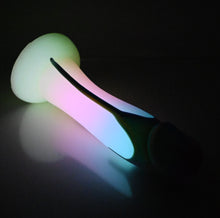 Load image into Gallery viewer, Z3SEF65 Caelus Medium 0030 UV GITD
