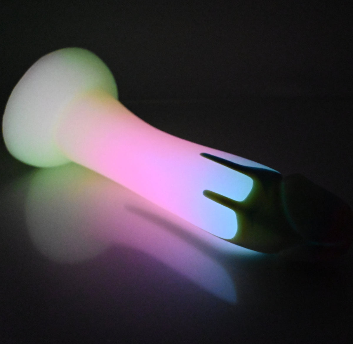 Z4SEF75 Caelus Large 0030 UV GITD