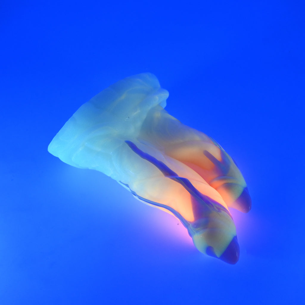 24SKL34 Vasuki Large 0030 UV GITD