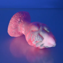 Load image into Gallery viewer, F3MFF47 Dragonfruit Plug Medium 0050 UV GITD
