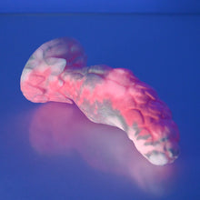 Load image into Gallery viewer, B1MFF25 Flora Mini 0050 UV GITD
