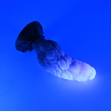Load image into Gallery viewer, B2XJL08 Flora Small 0020 UV GITD
