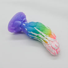 Load image into Gallery viewer, B3MJL09 Flora Medium 0050 UV GITD
