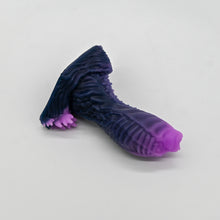 Load image into Gallery viewer, X2XJM43 Shin Small 0020 UV GITD

