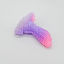 Load image into Gallery viewer, X2MJM46 Shin Small 0050 UV GITD
