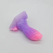 Load image into Gallery viewer, X2MJM46 Shin Small 0050 UV GITD
