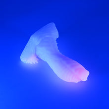 Load image into Gallery viewer, X2MJM46 Shin Small 0050 UV GITD
