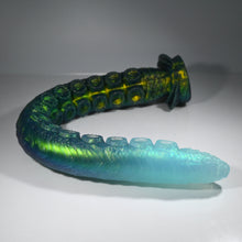 Load image into Gallery viewer, E4TFF43 Illex Large NC 0031 UV CS
