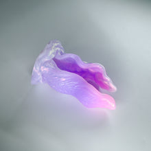 Load image into Gallery viewer, A2MJK91 Alara Small 0050 UV GITD CS

