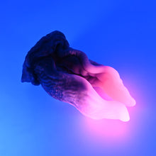 Load image into Gallery viewer, A3MJK93 Alara Medium 0050 UV GITD
