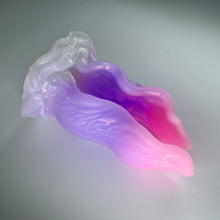 Load image into Gallery viewer, A4MJK00 Alara Large 0050 UV GITD CS
