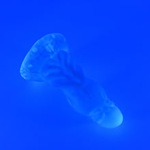 Load image into Gallery viewer, J2XHJ51 Jupiter Small 0030 UV GITD
