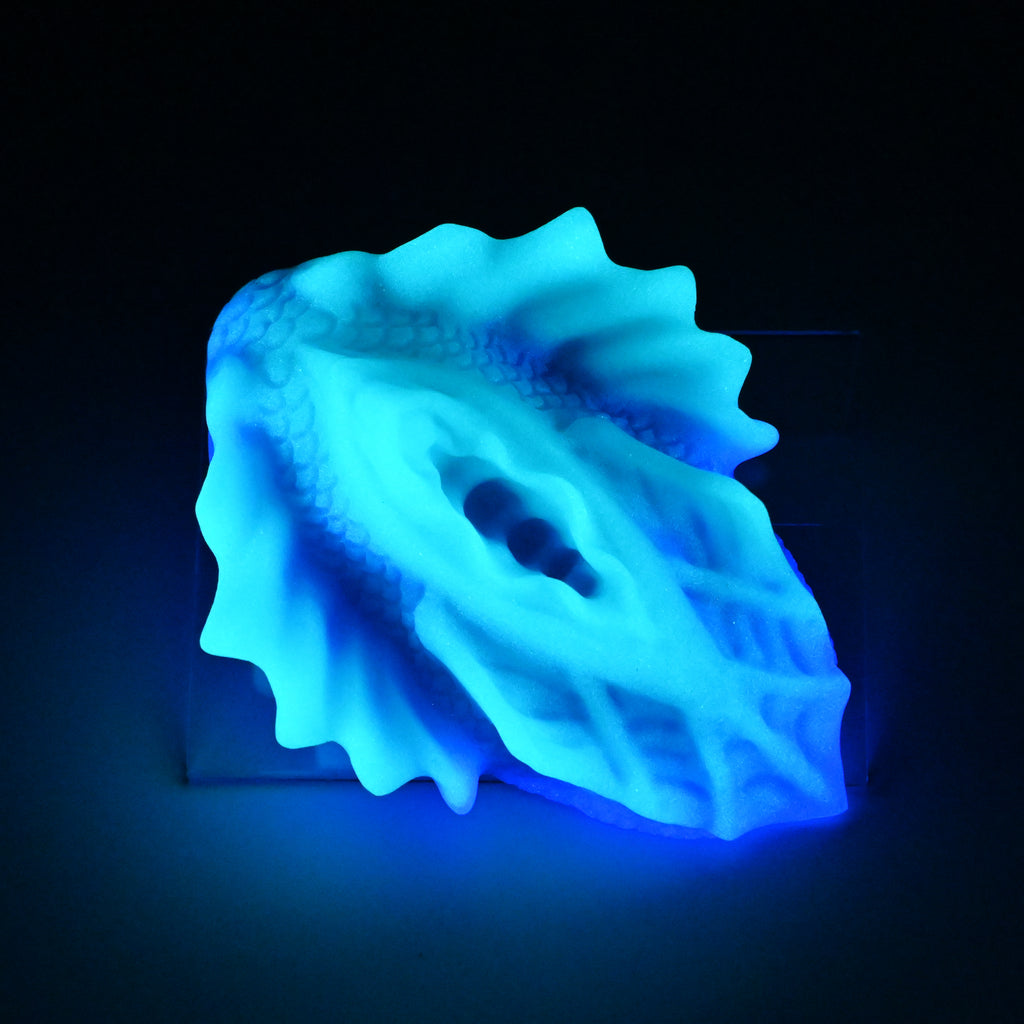 C4SKP10 Calypso Large 0030 UV GITD