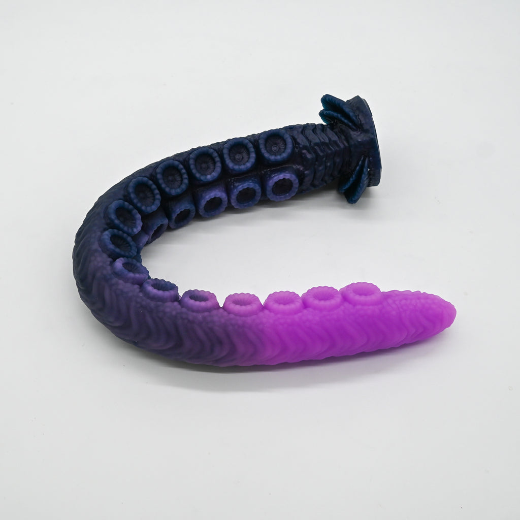 E4XJL48 Illex Large 0020 UV GITD