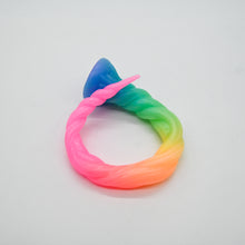 Load image into Gallery viewer, S3MJM15 Sera's Horn Medium 0050 UV GITD
