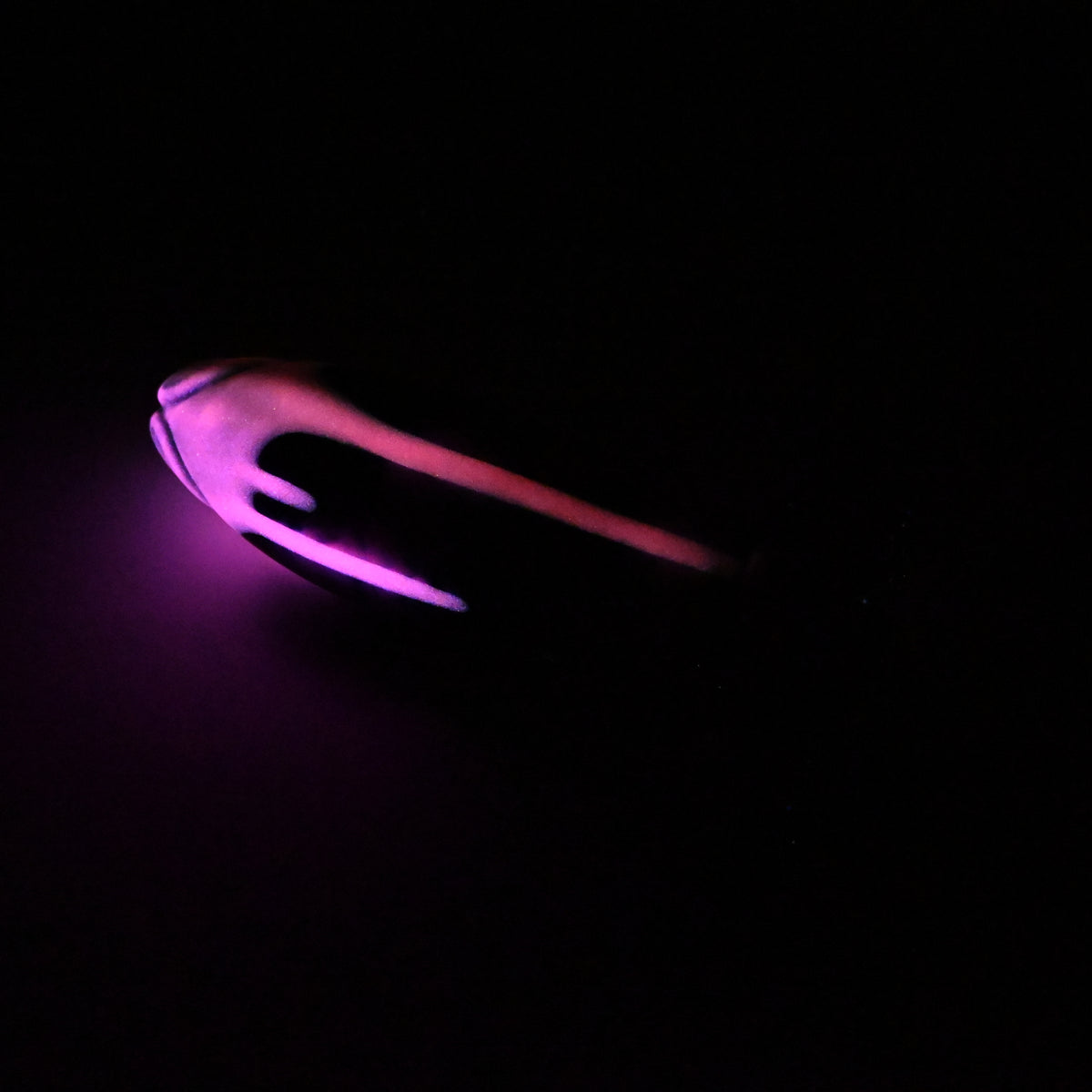 W3MKQ05 Tellus Medium 0050 UV GITD CS GOBLIN HOLE